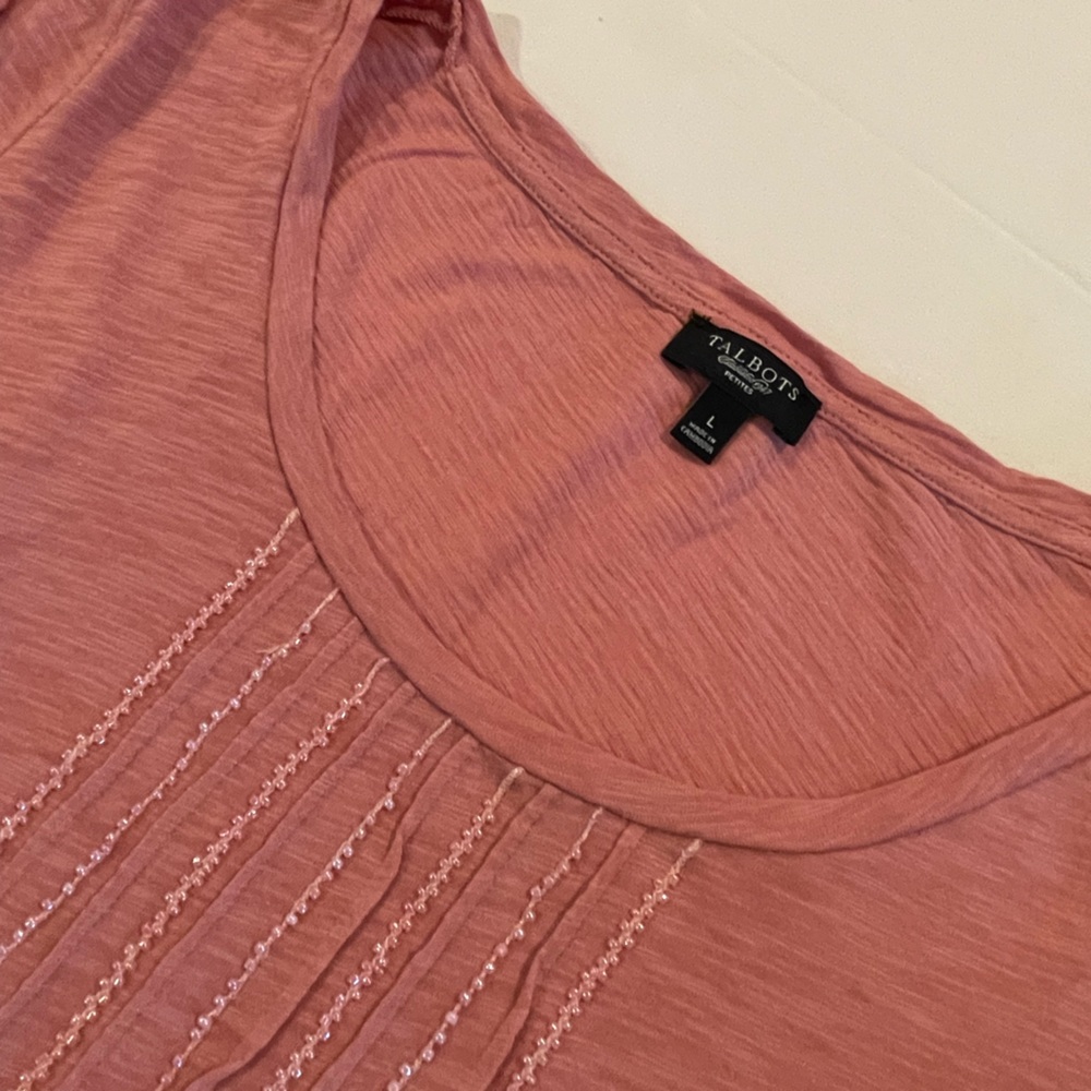 Talbots Womens L Coral/Salmon Bead Detail T Shirt
